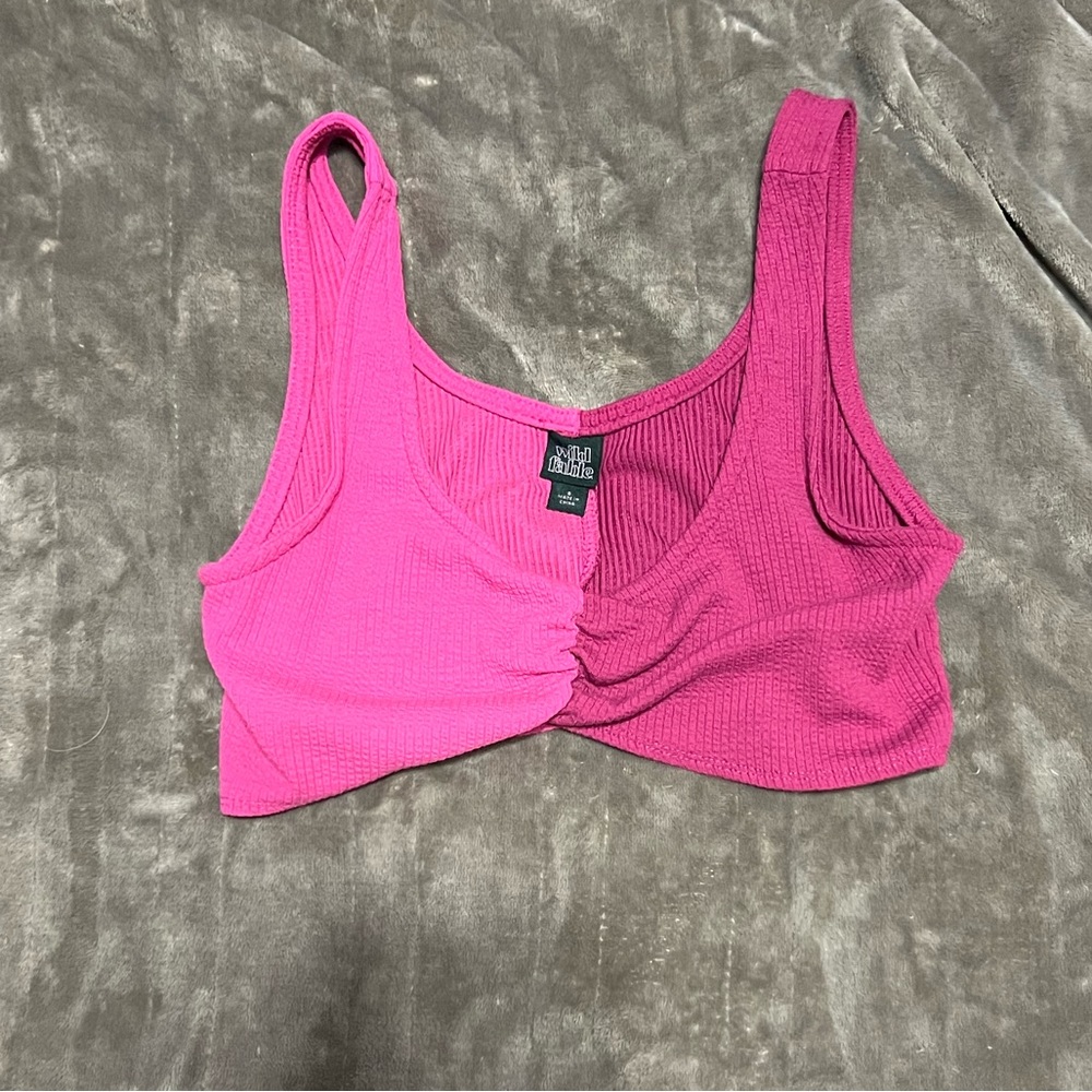 Split pink tank top size small